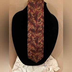 Christian Dior Men’s Silk Neck Classic